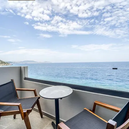 Island Sea Side - Adults Only