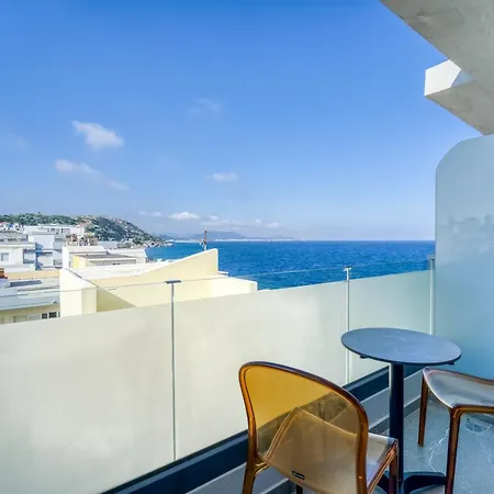 Island Sea Side - Adults Only